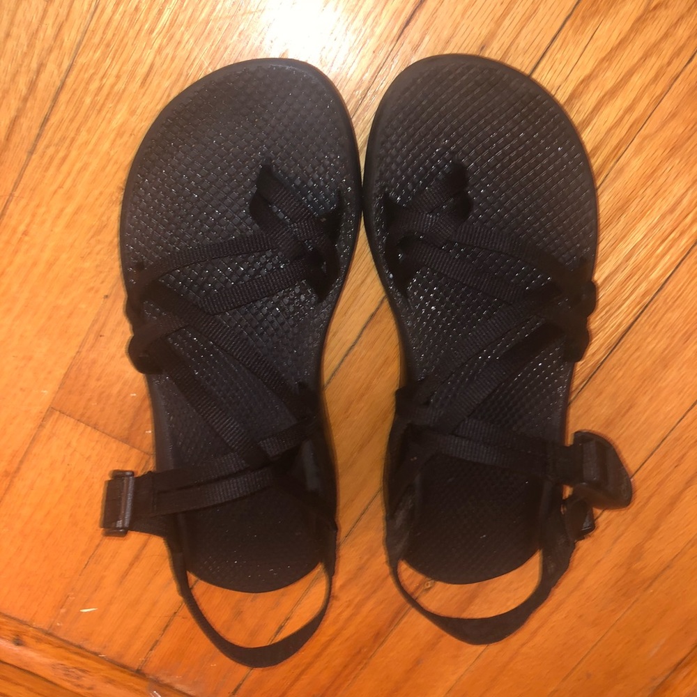 Chaco (9W) Sandals